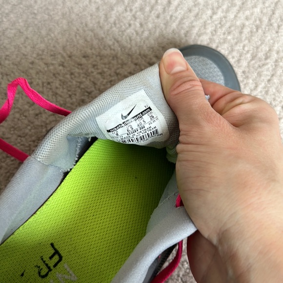 Nike Free 4.0 V3 Running Shoe - Picture 5 of 8